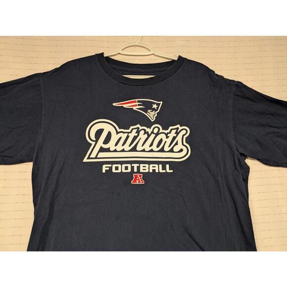 New England Patriots Football T-Shirt Mens Large - Picture 5 of 10
